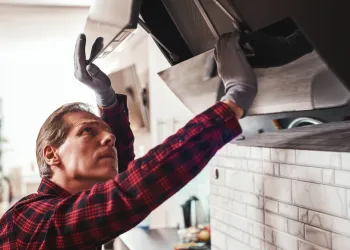 Ankastre Davlumbaz Bakımı ve Temizliği Nasıl Olmalı?